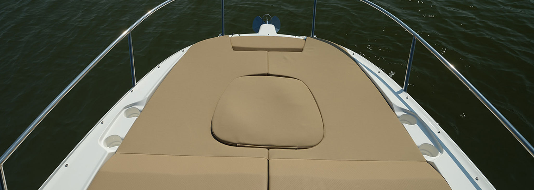 Sea Ray Sunsport 230