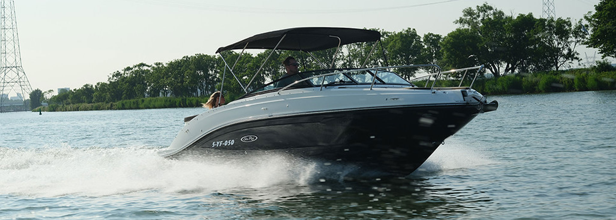 Sea Ray Sunsport 230