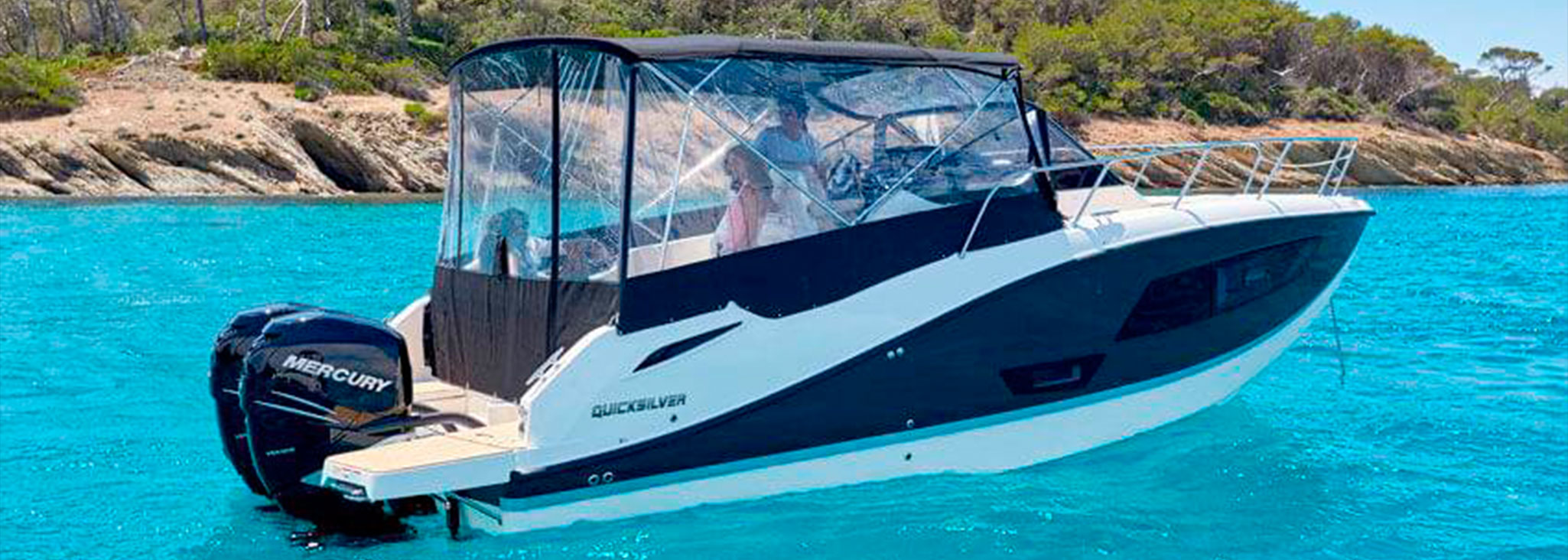 Quicksilver Activ 875 Sundeck  7