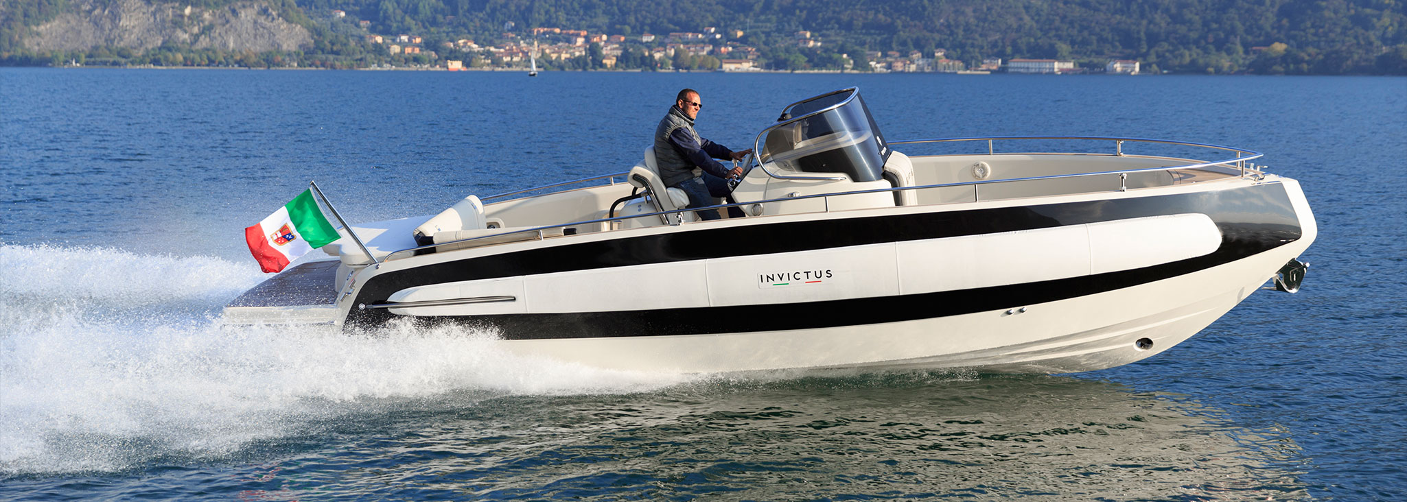 Invictus Yacht 280 TT-1