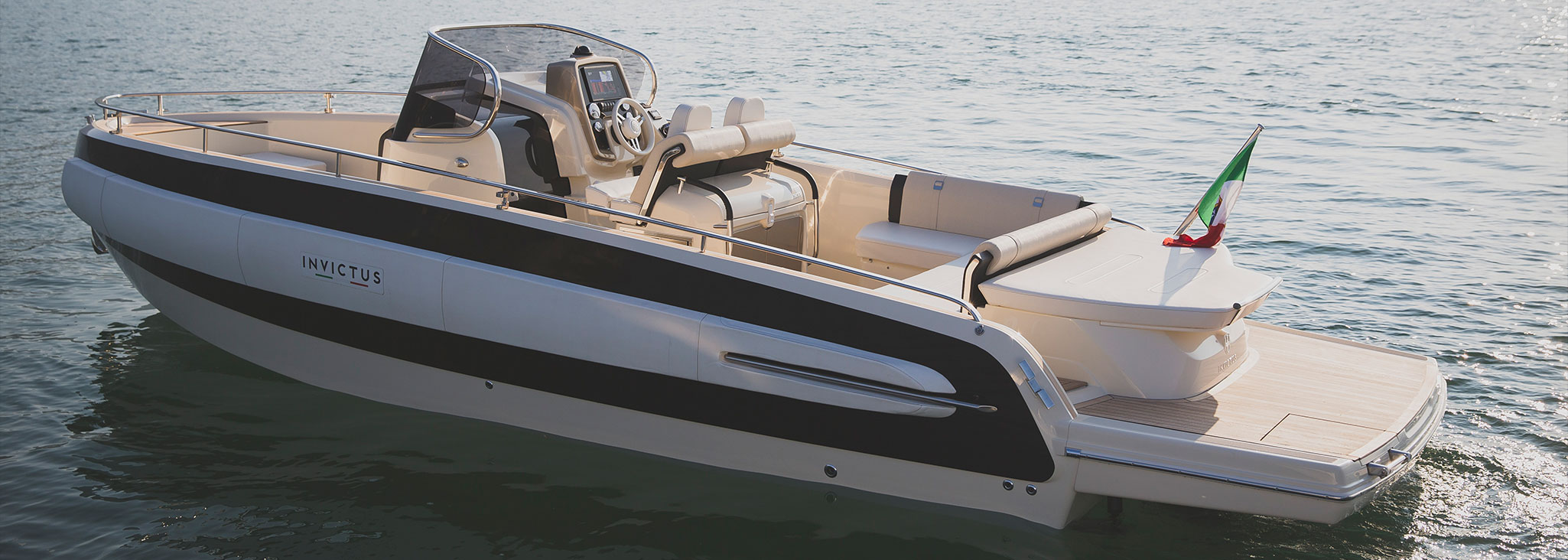 Invictus Yacht 280 TT-3