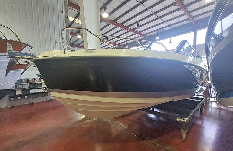 Quicksilver Activ 675 Bowrider