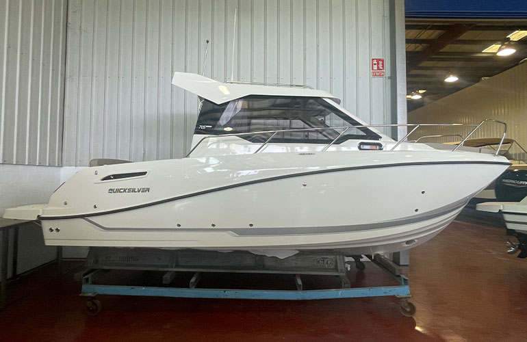 Quicksilver Activ 675 Weekend-3