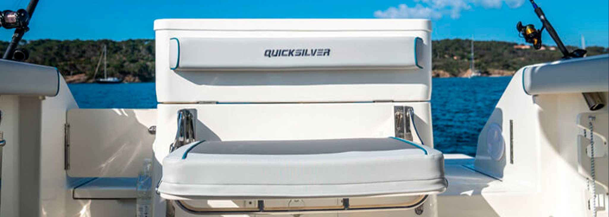 Quicksilver Captur 705 Pilothouse