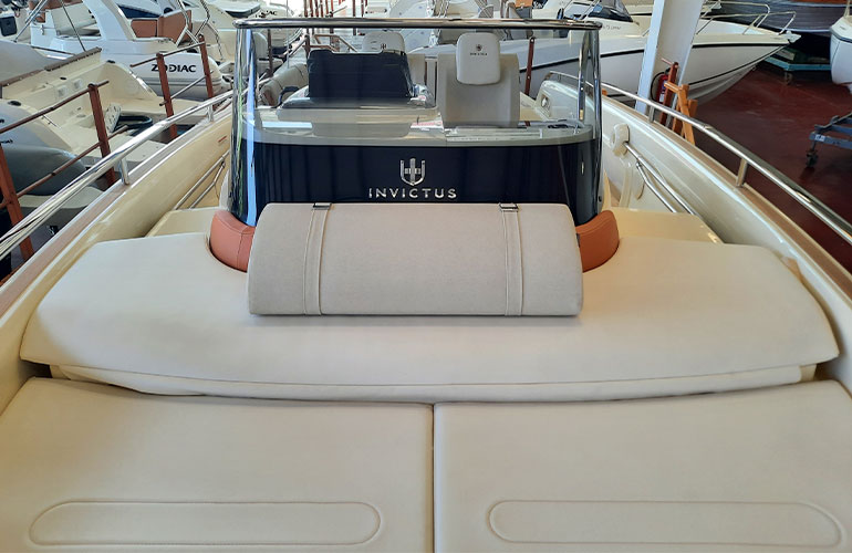 Invictus Yacht 280 GT