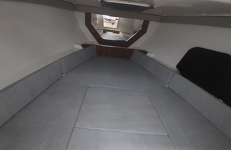 Quicksilver Activ 755 Sundeck-13