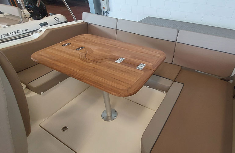 Quicksilver Activ 755 Sundeck-17