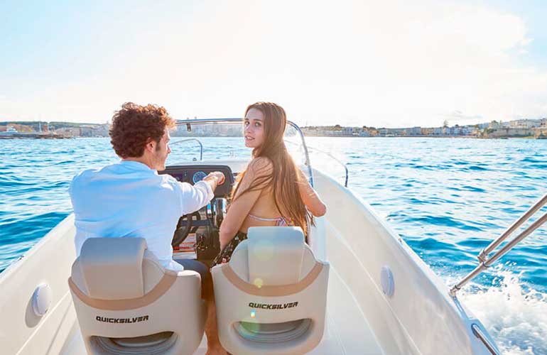 Quicksilver Activ 605 Open-10