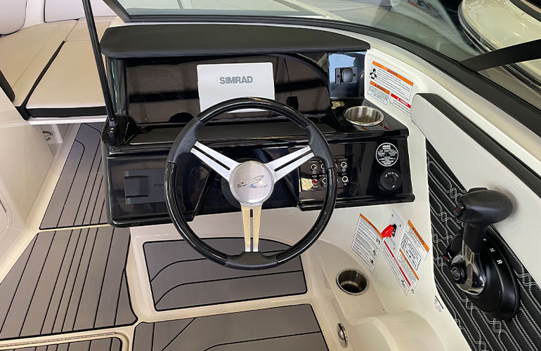 Sea Ray 210 SPX-10