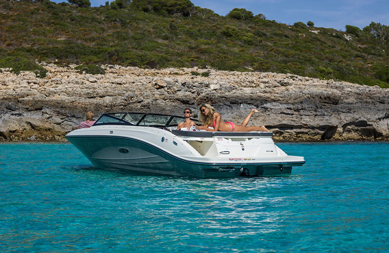 Sea Ray 230 SPX-5