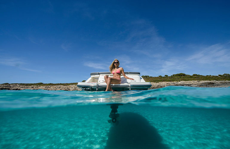 Sea Ray 230 SPX-7
