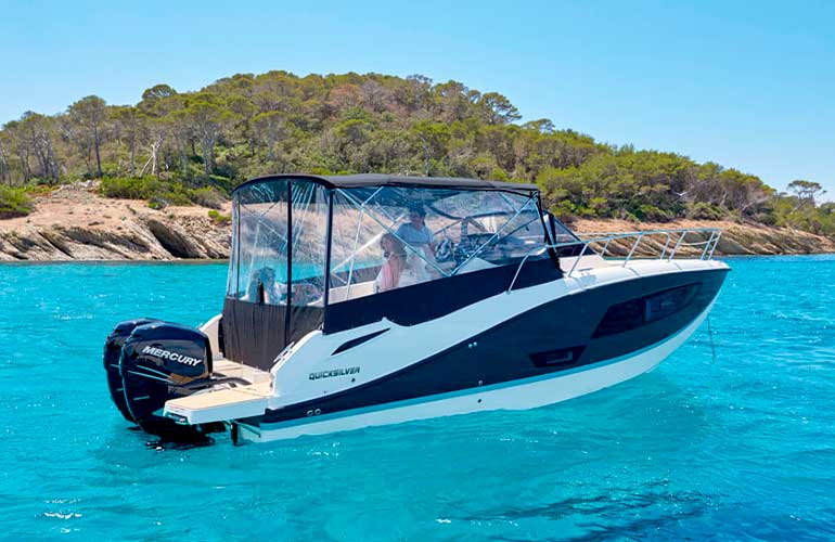 Quicksilver Activ 875 Sundeck-8