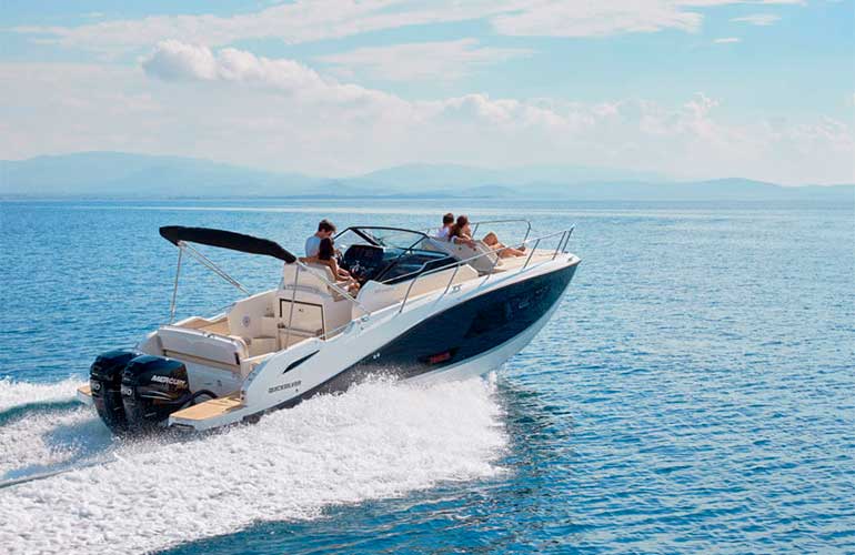 Quicksilver Activ 875 Sundeck-5