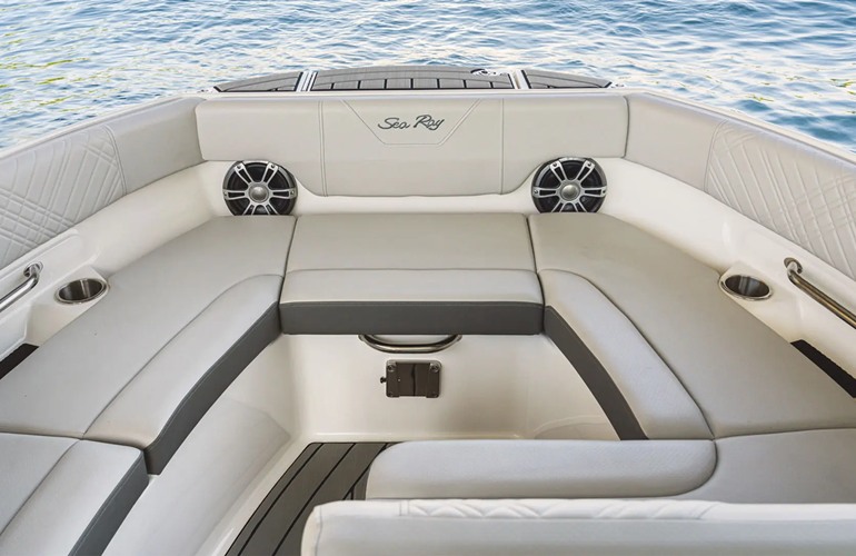Sea Ray 230 SPX OB-13
