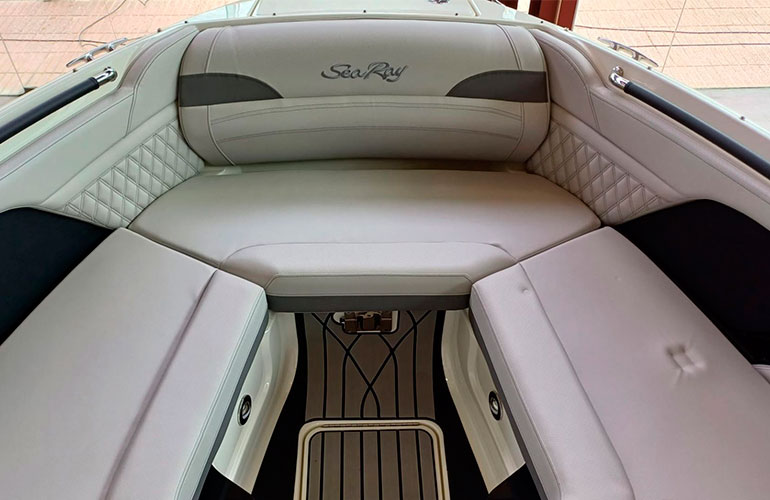 Sea Ray 260 SLX