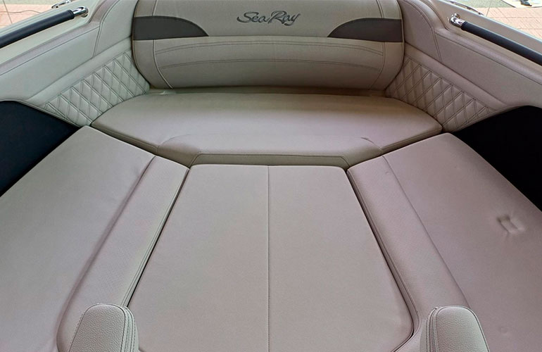 Sea Ray 260 SLX