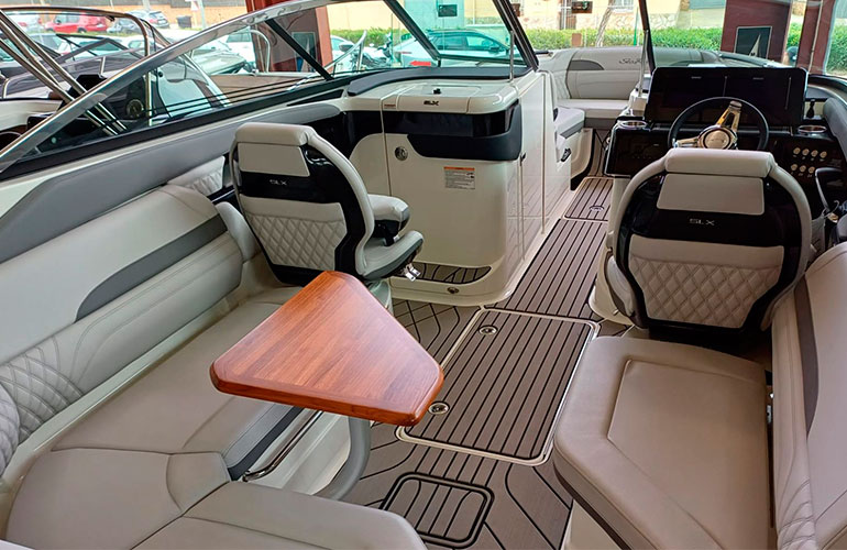Sea Ray 260 SLX