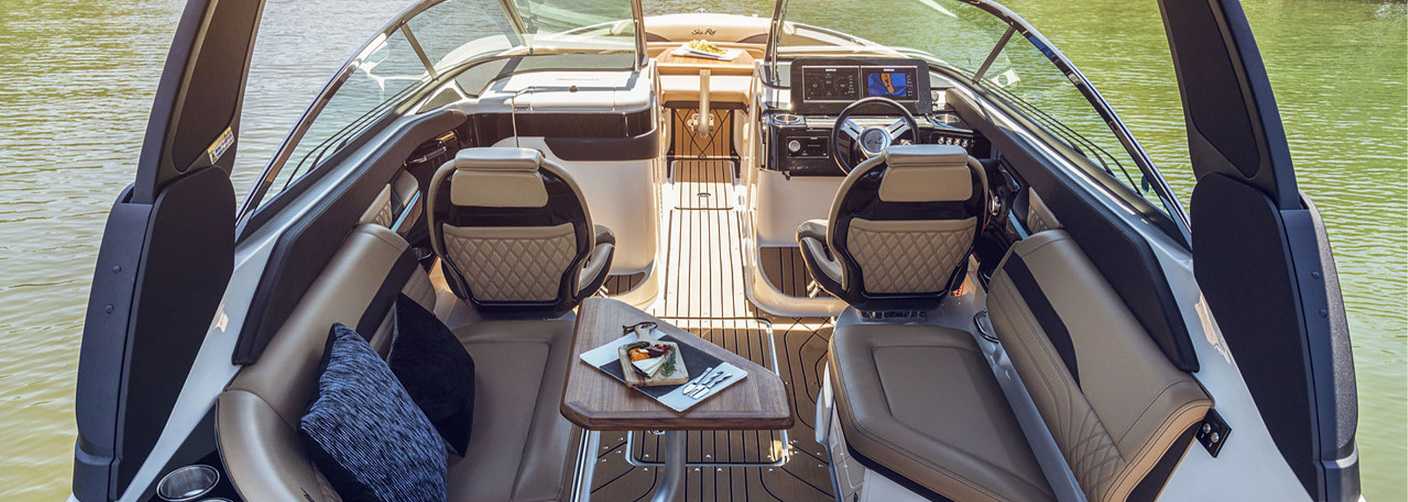 Sea Ray 260 SLX-43