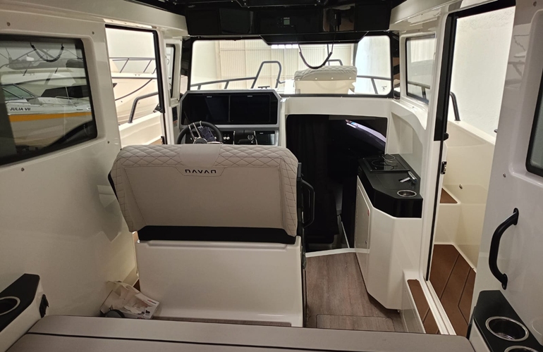 Navan-c30-11