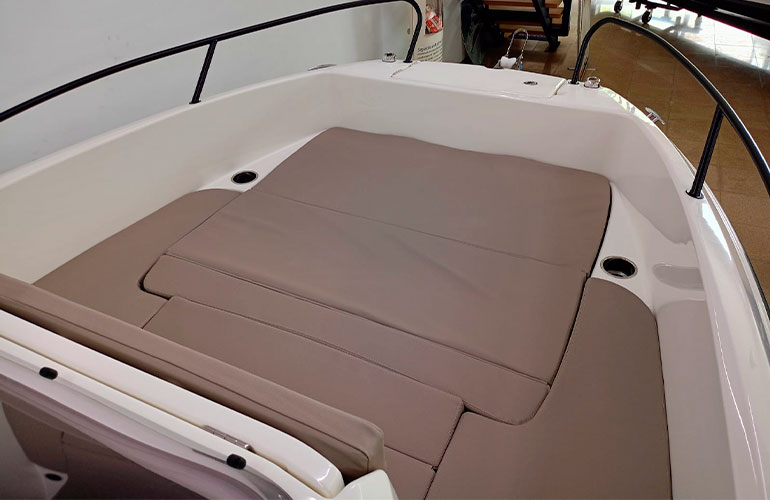 Quicksilver Activ 605 Open