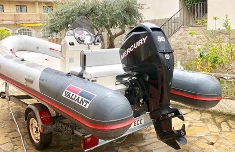 Valiant 520