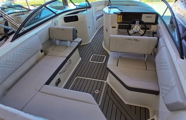 Sea Ray-230-SDX-stock-17