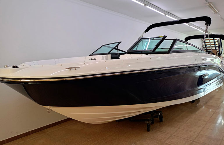 Sea Ray 230 SPX