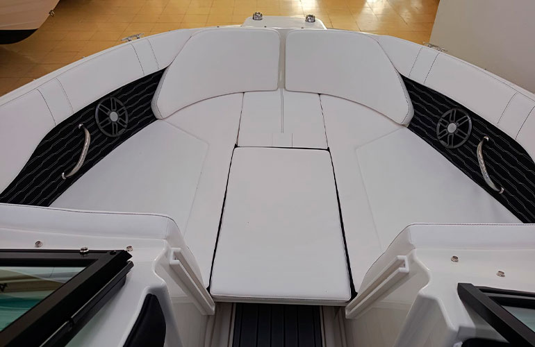 Sea Ray 230 SPX
