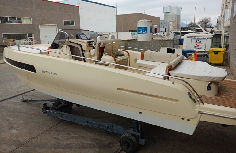 Invictus 280 GT barco de ocasión en España
