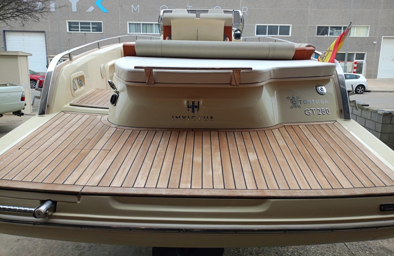 Invictus 280 GT barco de ocasión en España