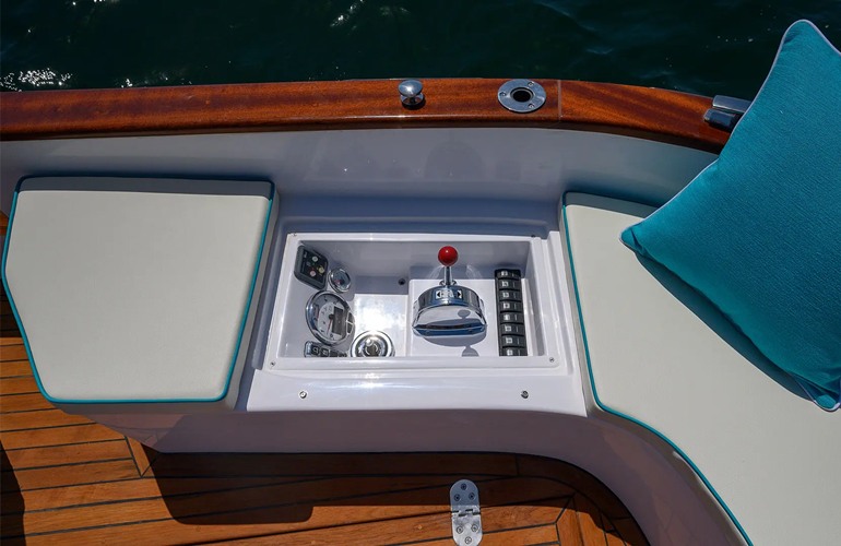 Cantieri Mimi Libeccio 8.5 classic-8