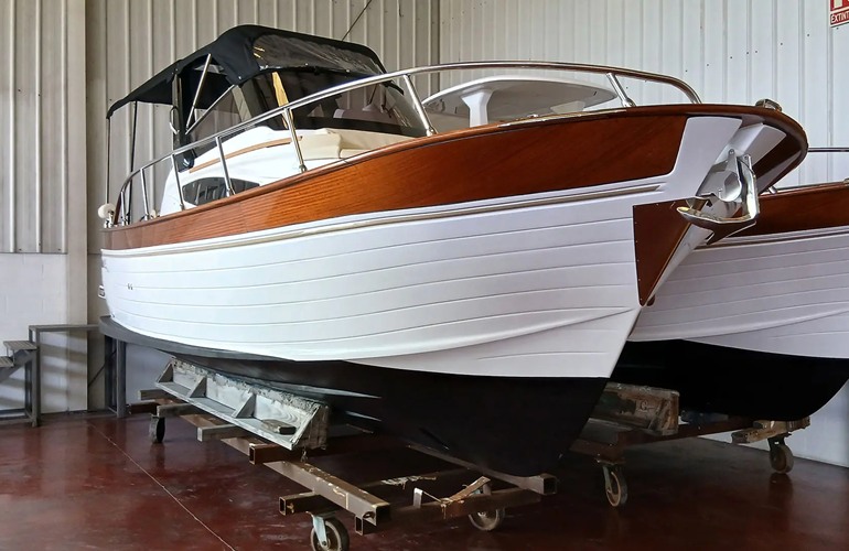 Cantieri Mimi-8.5-Cabin-2