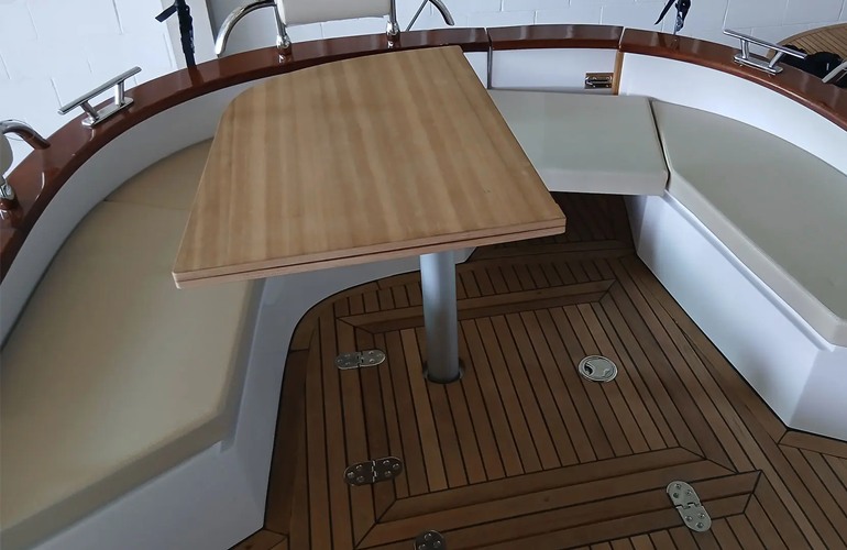 Cantieri Mimi-8.5-Cabin-13