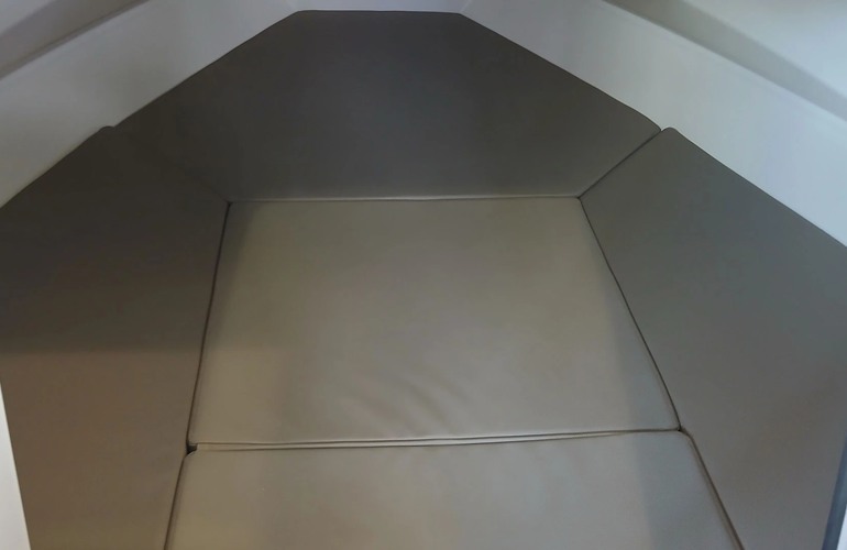 Quicksilver-605-Sundeck-8