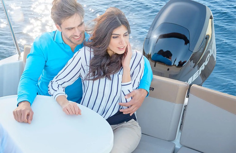 Quicksilver-675-Sundeck-10