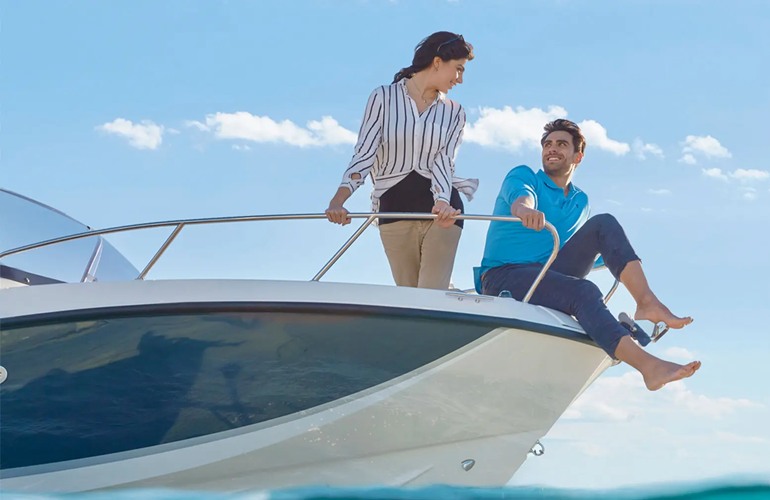 Quicksilver-675-Sundeck-9