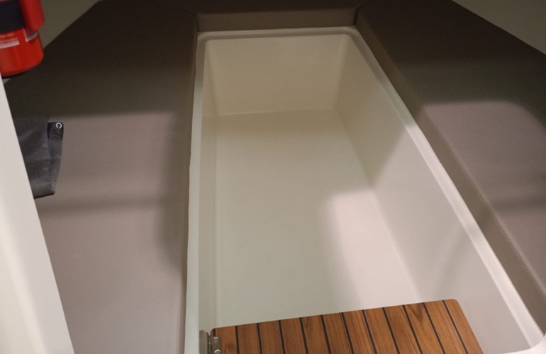 Quciksilver 675 Sundeck