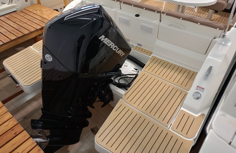 Quciksilver 675 Sundeck