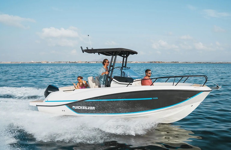 Quicksilver-Activ-705-Open-11