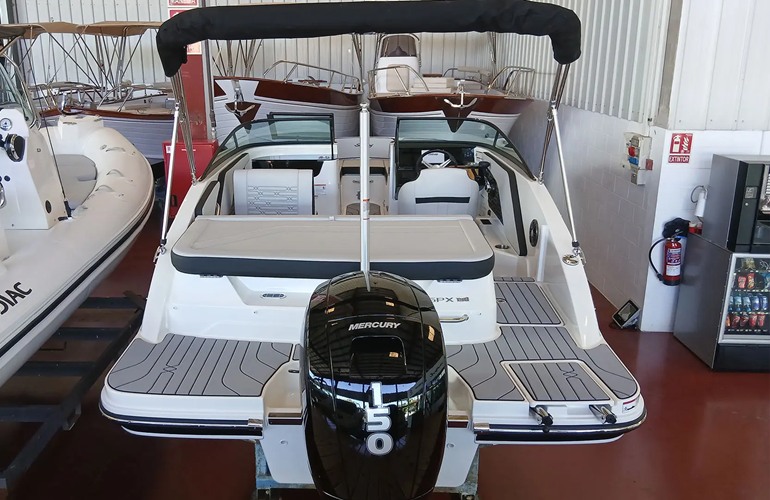 Sea Ray- 190-SPX-OB-13