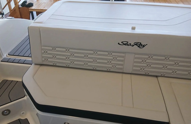 Sea Ray- 190-SPX-OB-9