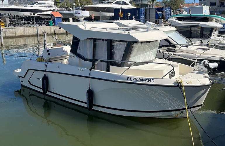 Quicksilver-705-Pilothouse-Ocasión-1