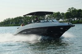 Sea Ray Sunsport 230