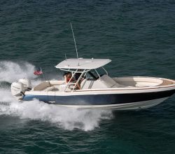 Chris Craft Catalina