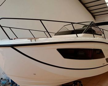 Quicksilver Activ 875 Sundeck-1