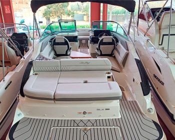 Sea Ray 260 SLX
