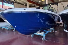 Sea Ray-230-SDX-stock-1