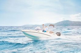 Quicksilver-605-Sundeck-1
