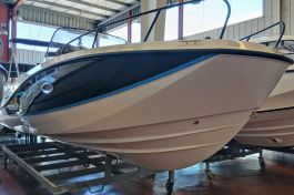 Quicksilver-755-Sundeck-1