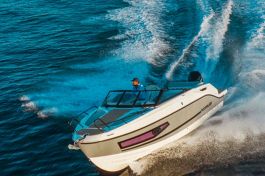 Quicksilver-755-Cruiser-1